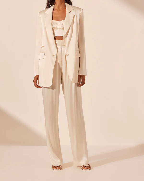 2 OEM Minimalist Style Cloths Women Classic High Fashion Casual Formal Women's Suits Blazer Sets - Image 1